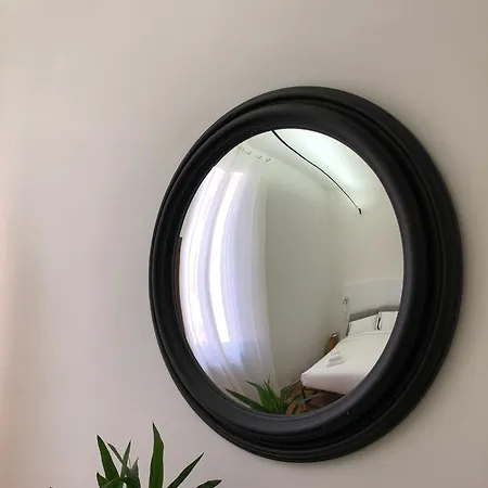 Art *