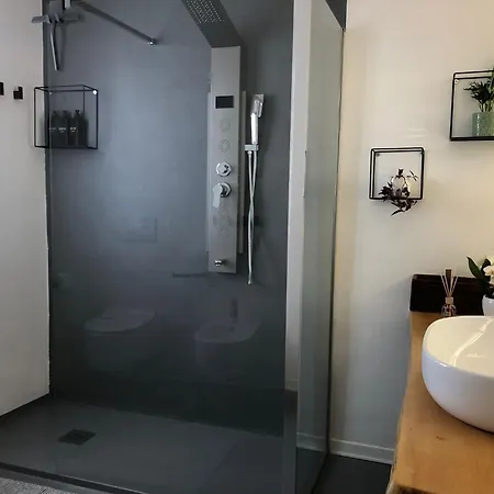 Art *