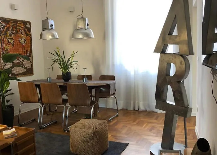 Art *